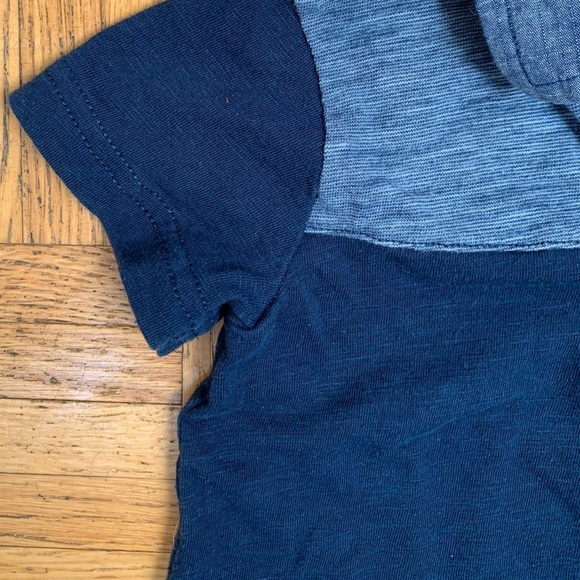 🌟3/$15🌟Oshkosh Navy Blue Polo Pocket Tee Colour Block Baby Size 12M - Picture 5 of 7